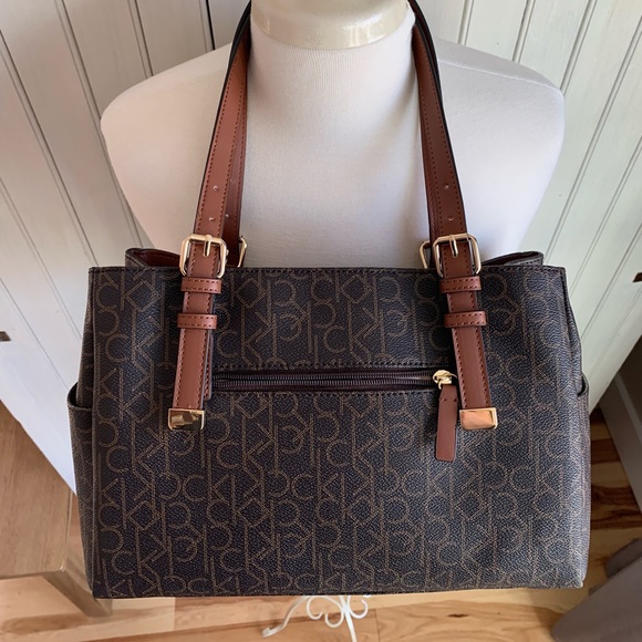 BNWOT Calvin Klein Gold Studded Purse - Picture 6 of 6